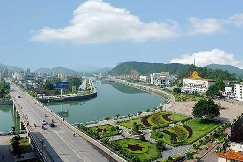 無(wú)愧萬(wàn)古冠九州！華全發(fā)電機(jī)組走俏「丹霞地貌」命名地