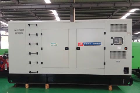 “大發(fā)”之路不停歇！華全1000kW發(fā)電機(jī)組連續(xù)出倉(cāng)