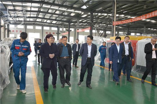 熱烈歡迎濰坊經(jīng)濟(jì)開發(fā)區(qū)領(lǐng)導(dǎo)蒞臨華全集團(tuán)視察指導(dǎo)工作