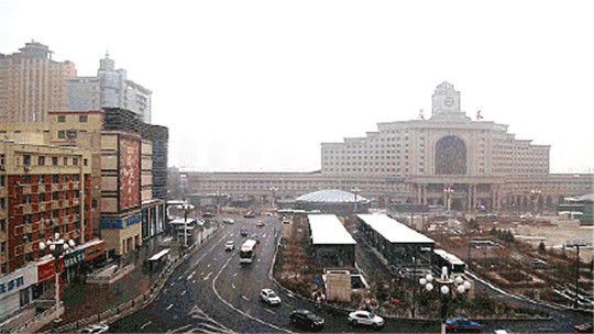 長春下雪，華全發電機組保供電