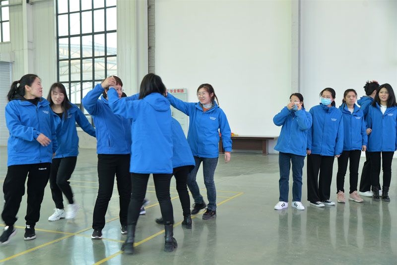 華全集團三八節(jié)主題趣味活動